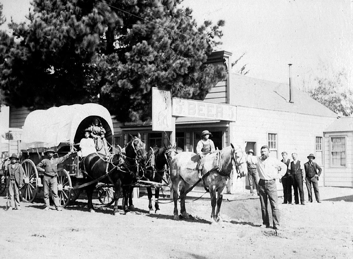 PIONEER FAMILY 1879